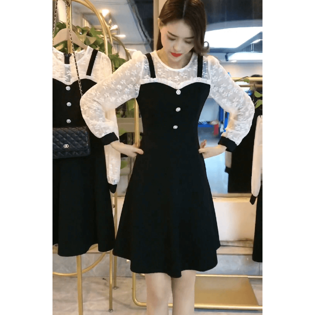2025春秋装新款洋气蕾丝拼接假两件收腰显瘦减龄长袖时尚连衣裙