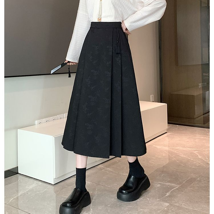 新中式国风提花半身裙女2025秋季新款气质百搭显瘦时尚垂感马面裙