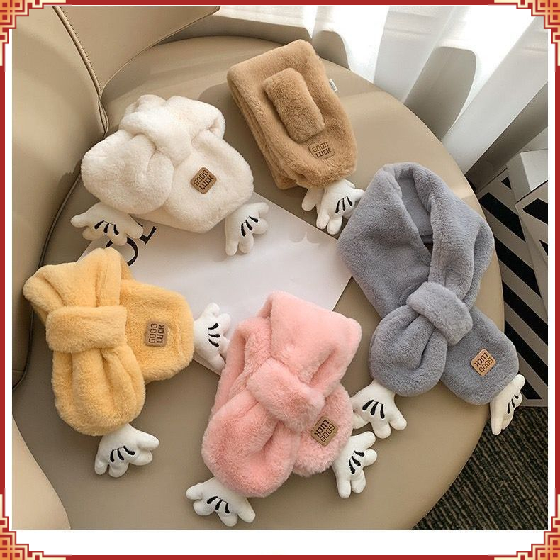 超萌可爱小熊手掌儿童毛毛围巾秋冬款2024男女宝宝毛绒保暖围脖