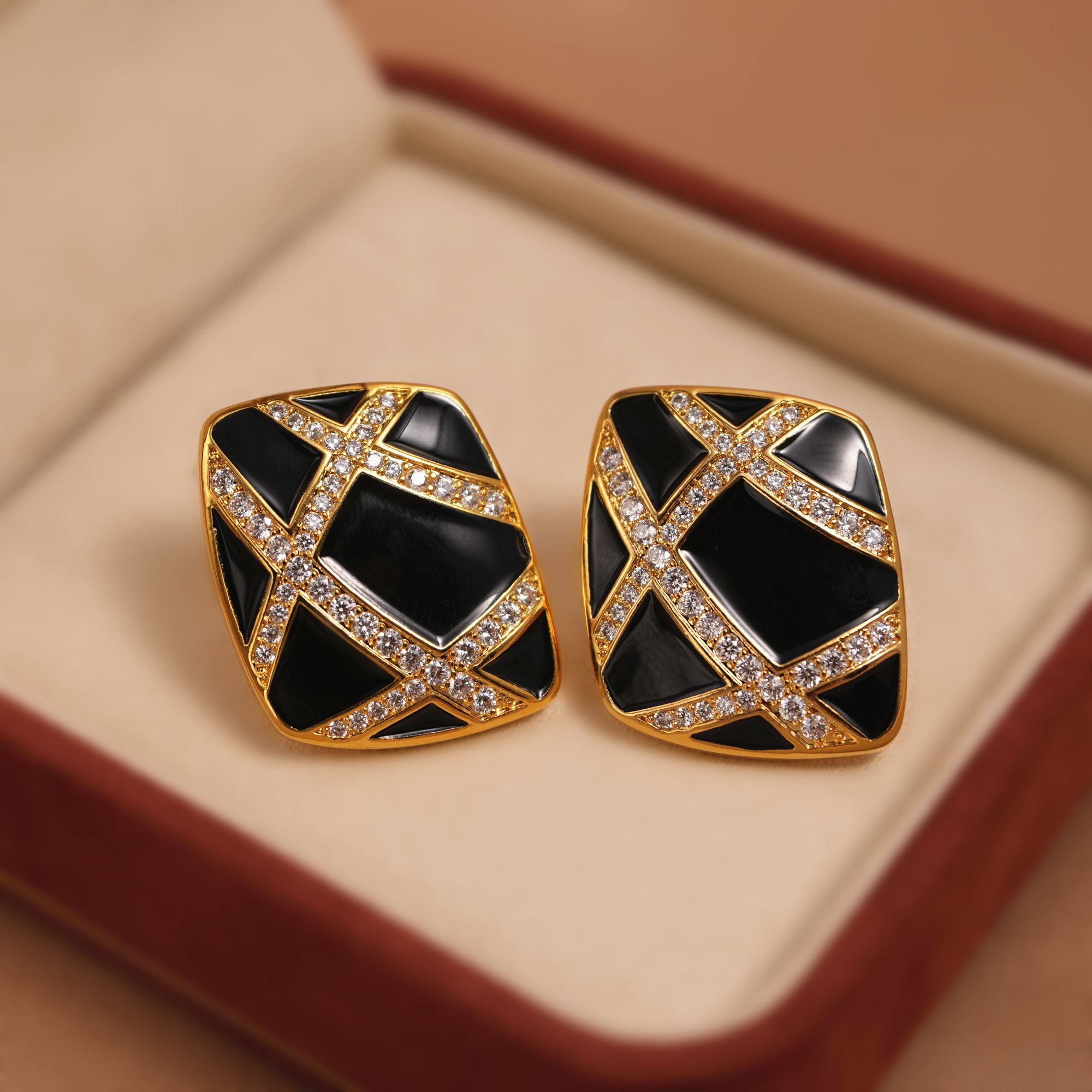 铜合金合成锆石耳饰 中古复古耳饰黑金高级小宫廷小众轻奢锁骨链