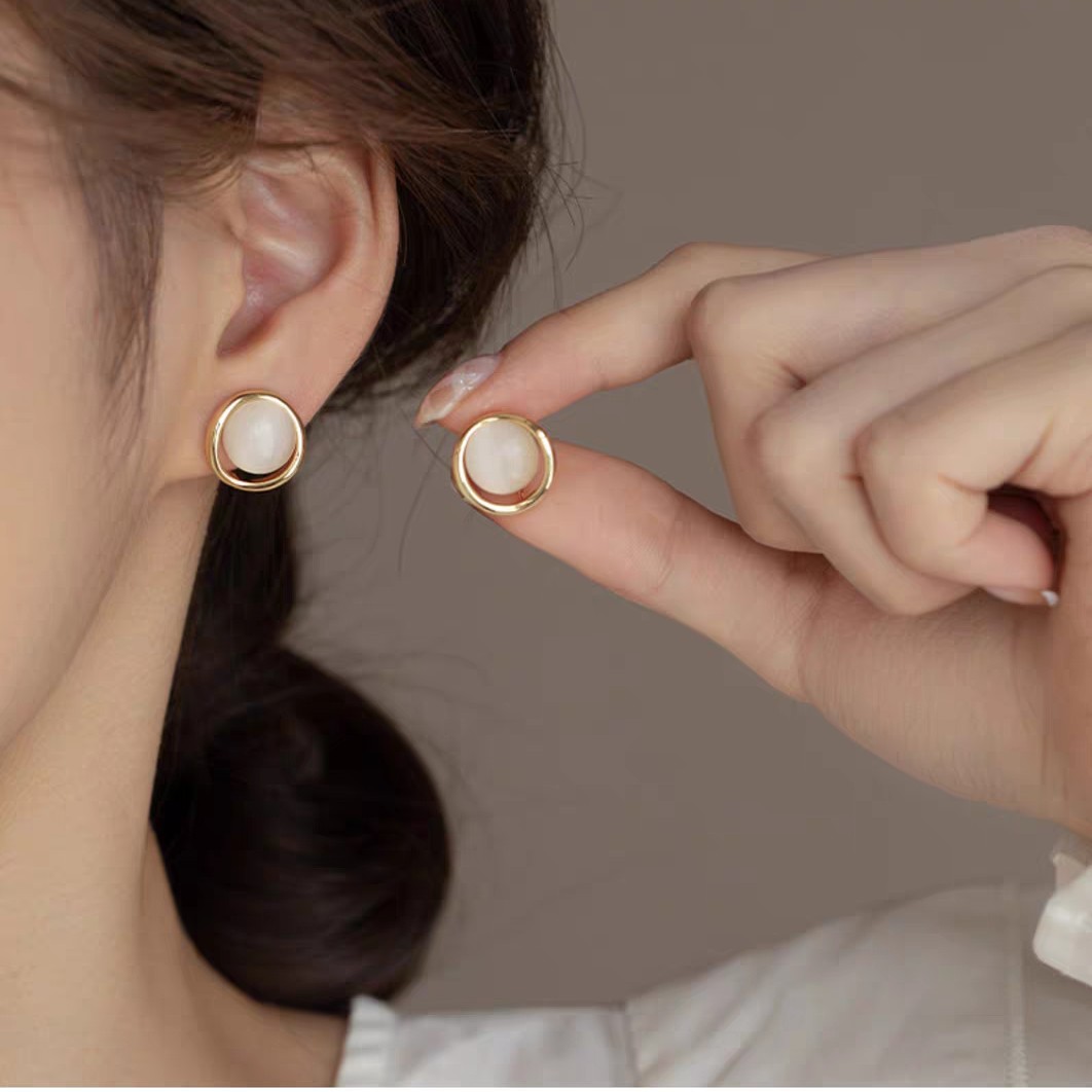 铜合金耳饰 小众简约盘耳夹无耳洞女精致小巧耳环轻奢气质复古女