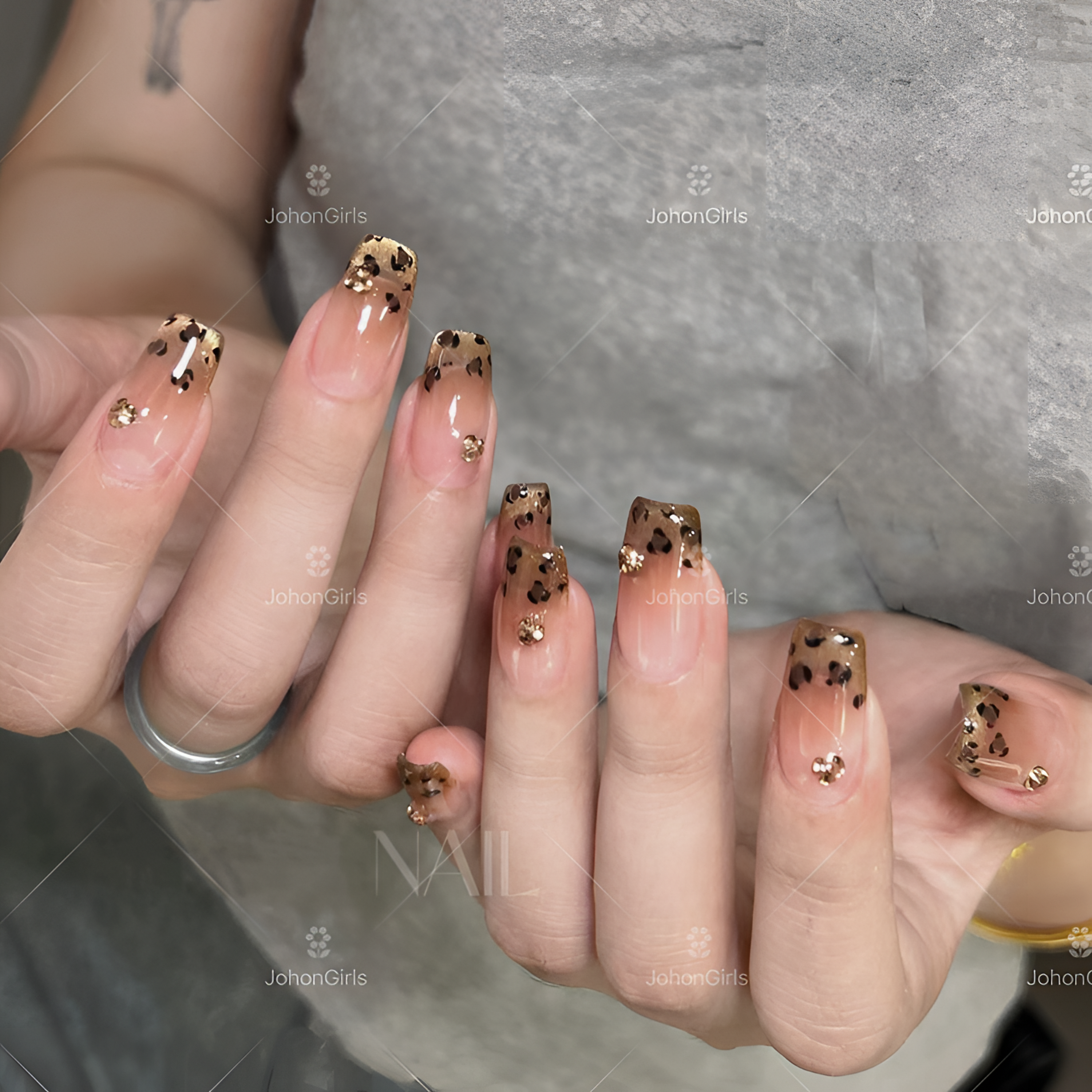 JohonGirls'/琴岛小嫚【香槟豹纹】高级感法式猫眼美甲纯手工穿戴甲