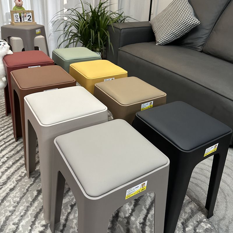 慕格娜软包加厚坐垫家用舒服可叠放餐桌凳子轻奢方凳