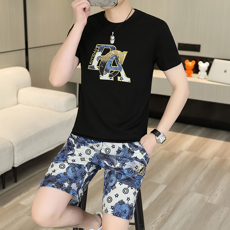男士夏季青年新款休闲运动T恤潮流时尚薄款t恤短袖短裤男装一整套
