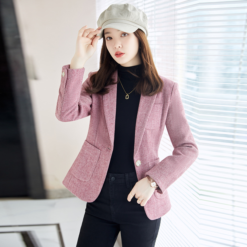 绵羊毛西装外套女秋冬2025新款修身短款小个子休闲气质西服女上衣