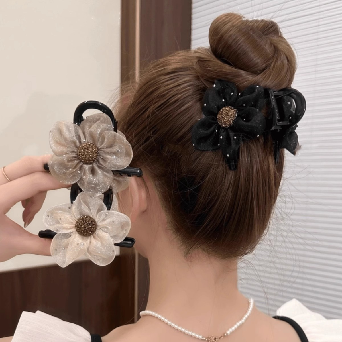 发饰高级感网红水钻花朵抓夹鲨鱼夹高马尾发夹后脑勺夹子发夹头饰