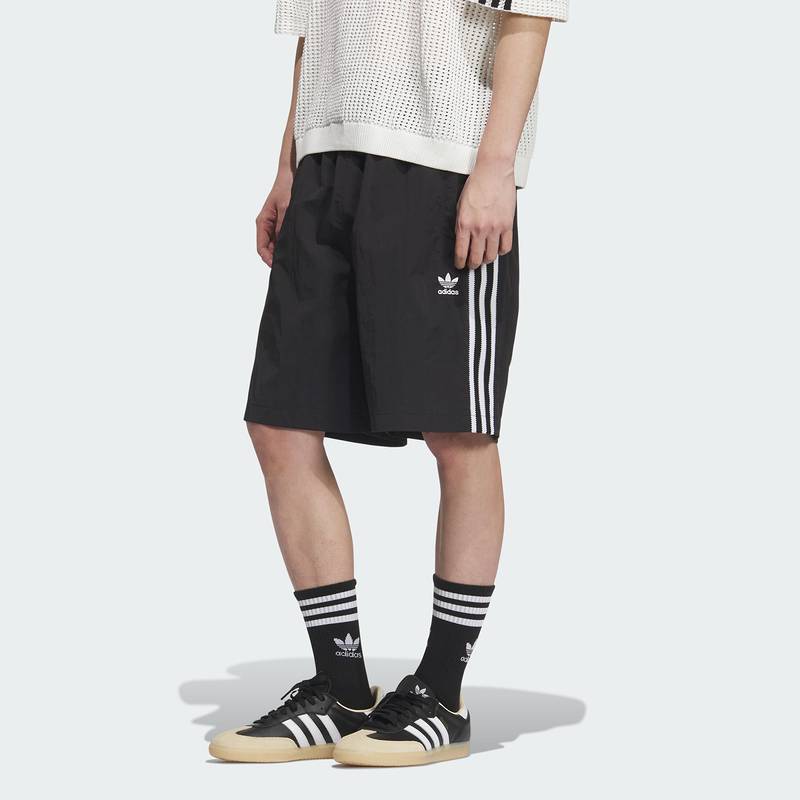 阿迪达斯 （adidas）男子Woven Shorts运动短裤KC0154