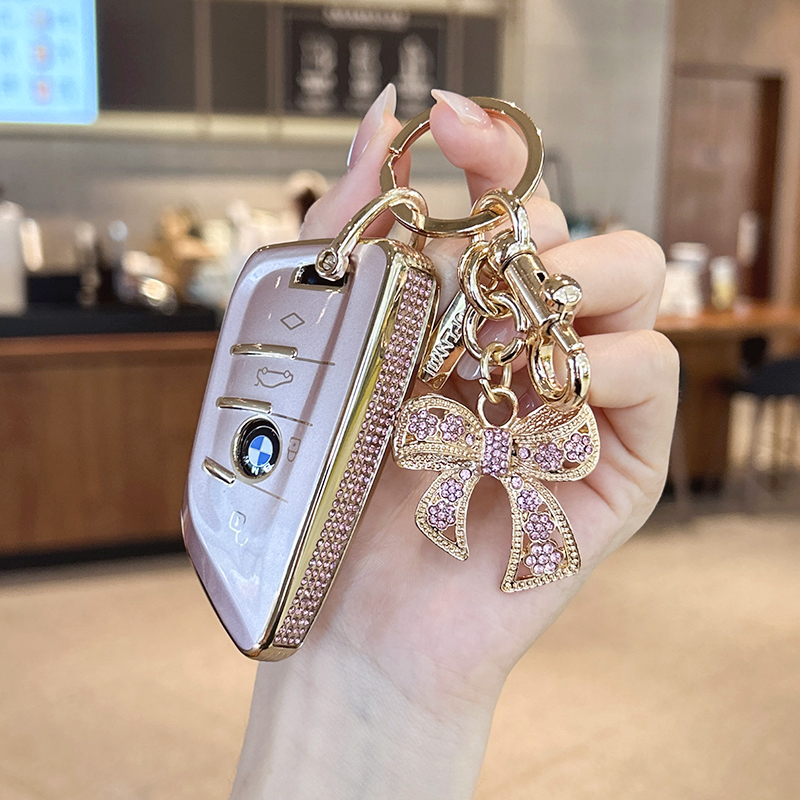 2025新款车载宝马刀锋钥匙套车内饰用品x3x53系5系车钥匙扣女高档