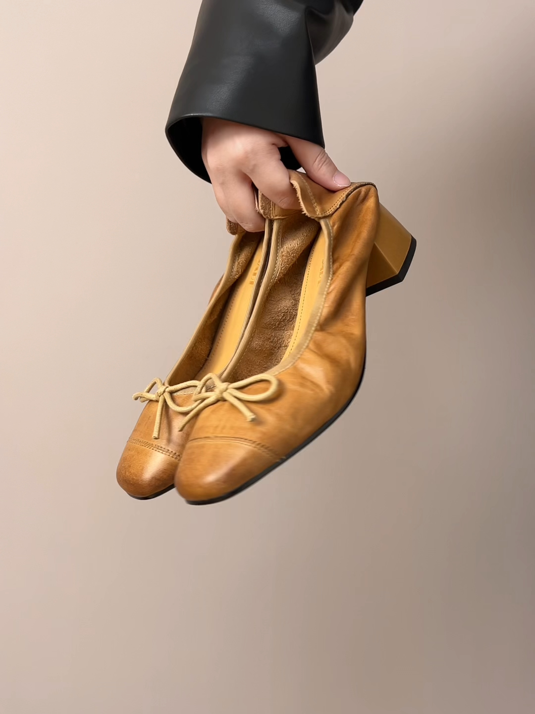 Elingjk/4cm蝴蝶结复古夏季秋季平底女鞋跟鞋单鞋中跟浅口高跟