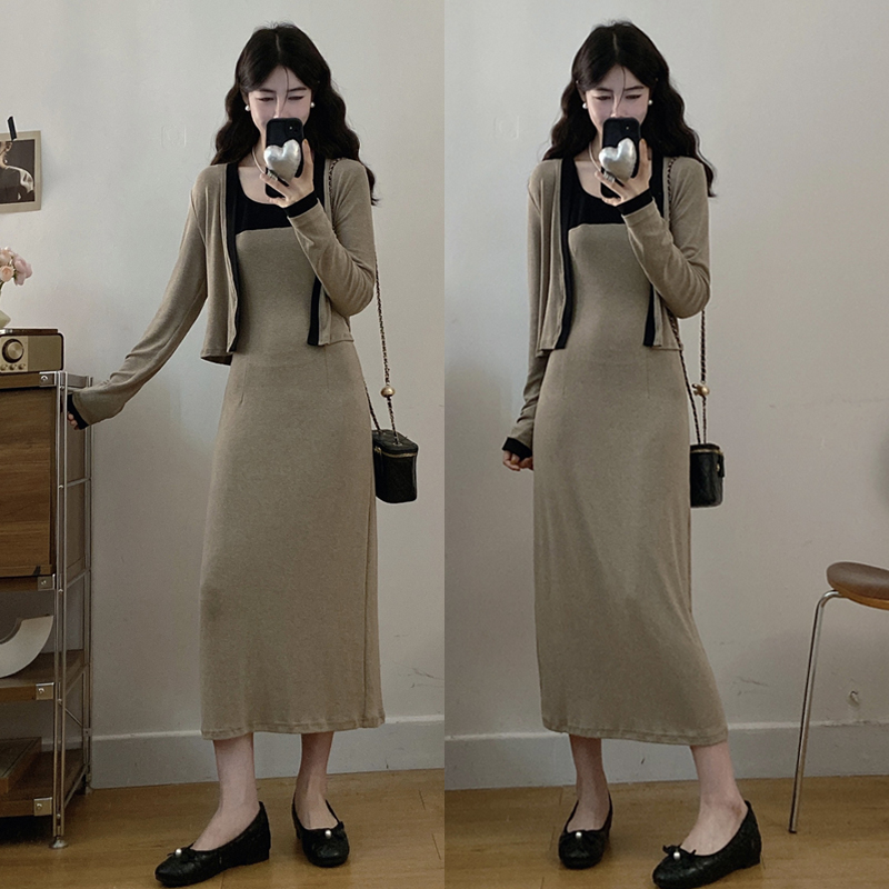 大码胖mm女装秋季新款撞色吊带内搭修身显瘦短款长袖开衫两件套女