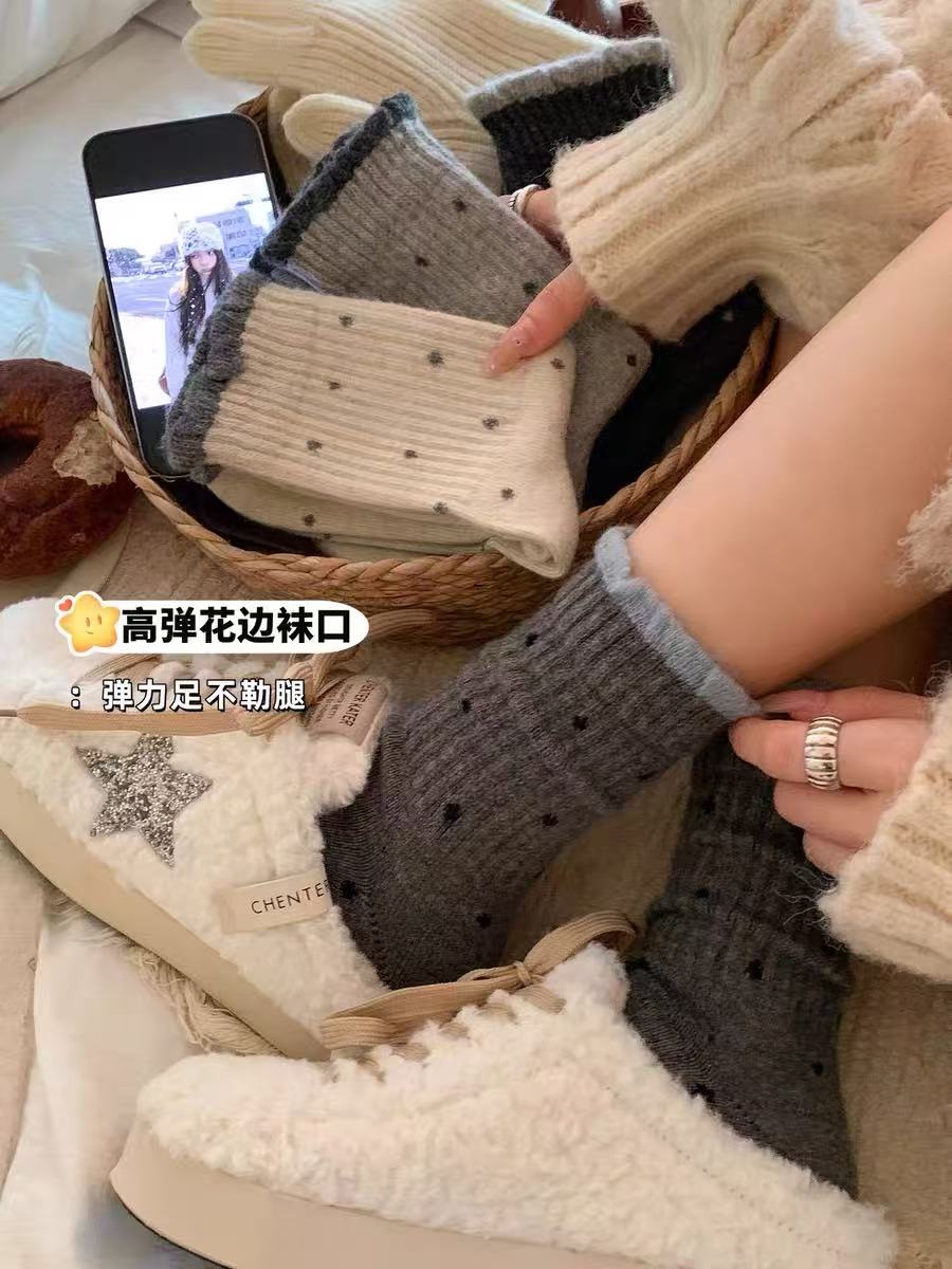 袜子女中筒棉袜秋冬季波点温柔花边百搭长筒复古多巴胺宽口外穿