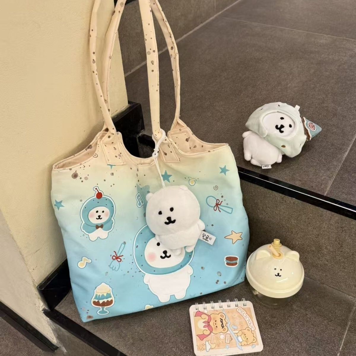 ZY新款自嘲熊学生上课通勤可爱双面单肩包学生托特包大容量包包女