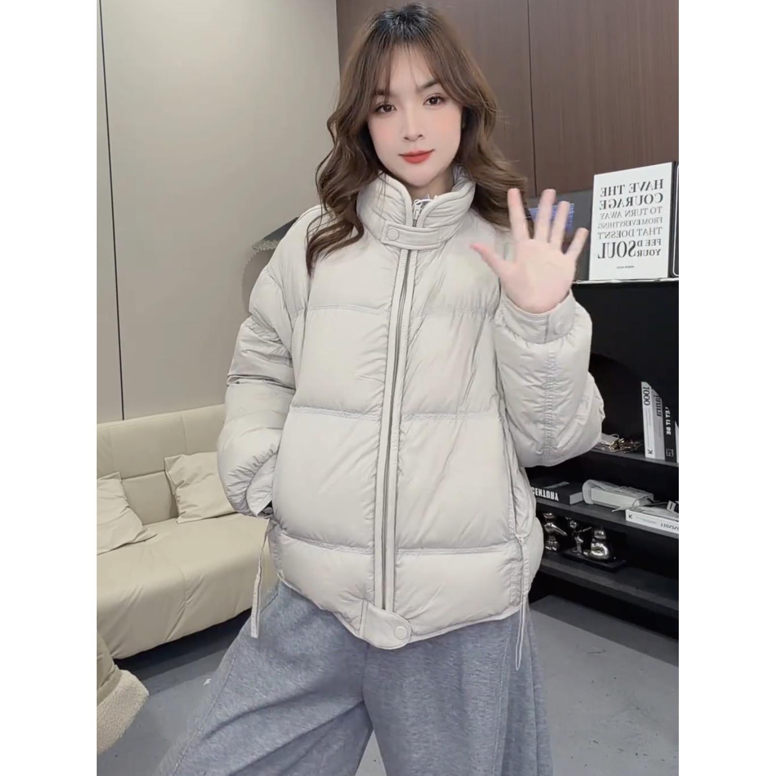 韩系立领短款羽绒服女2025冬季新款宽松显瘦休闲减龄白鸭绒面包服