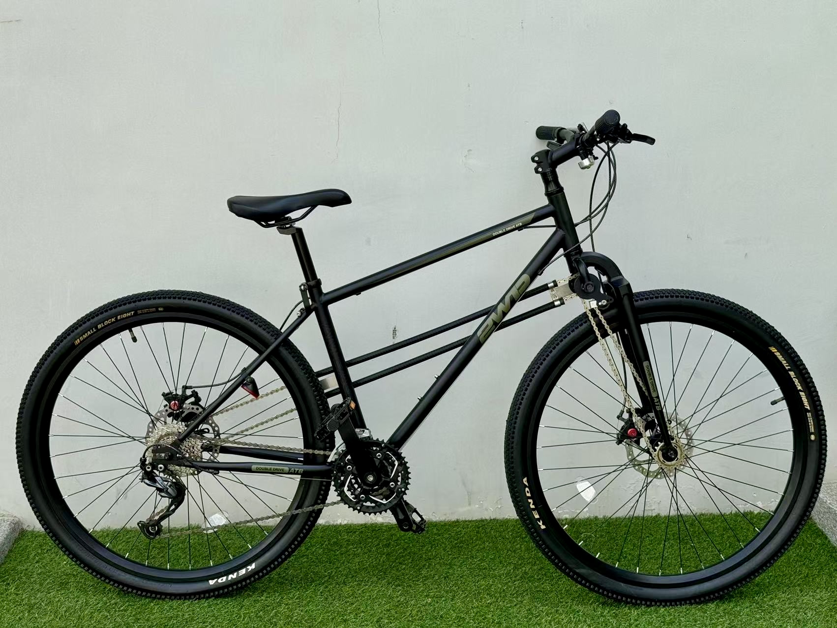 高配铝合金山地车变速碟刹越野减震男女通用轻便车