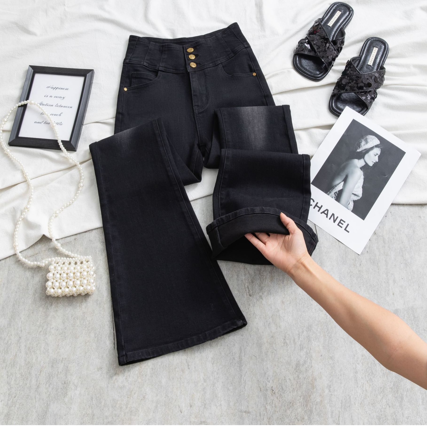 格雷黑三粒扣微喇叭牛仔裤女2025秋季新款高腰修身显瘦显高马蹄裤