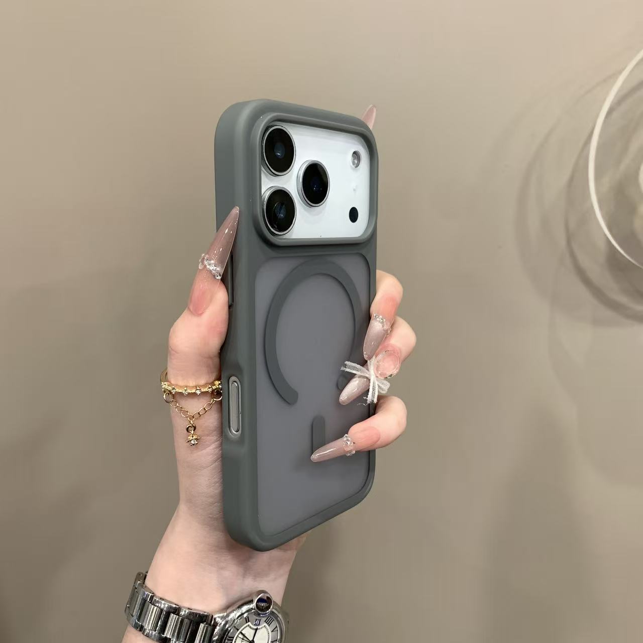 肤感磁吸适用苹果手机壳新款iPhone17Promax磨砂16promax防摔15新