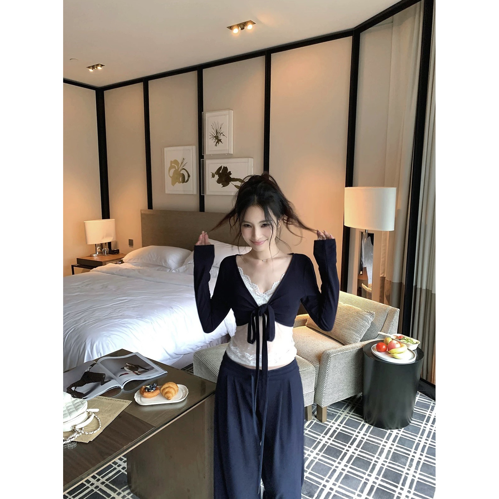 小香风时尚性感显瘦收腰打底蕾丝上衣时尚长袖开衫休闲裤子三件套