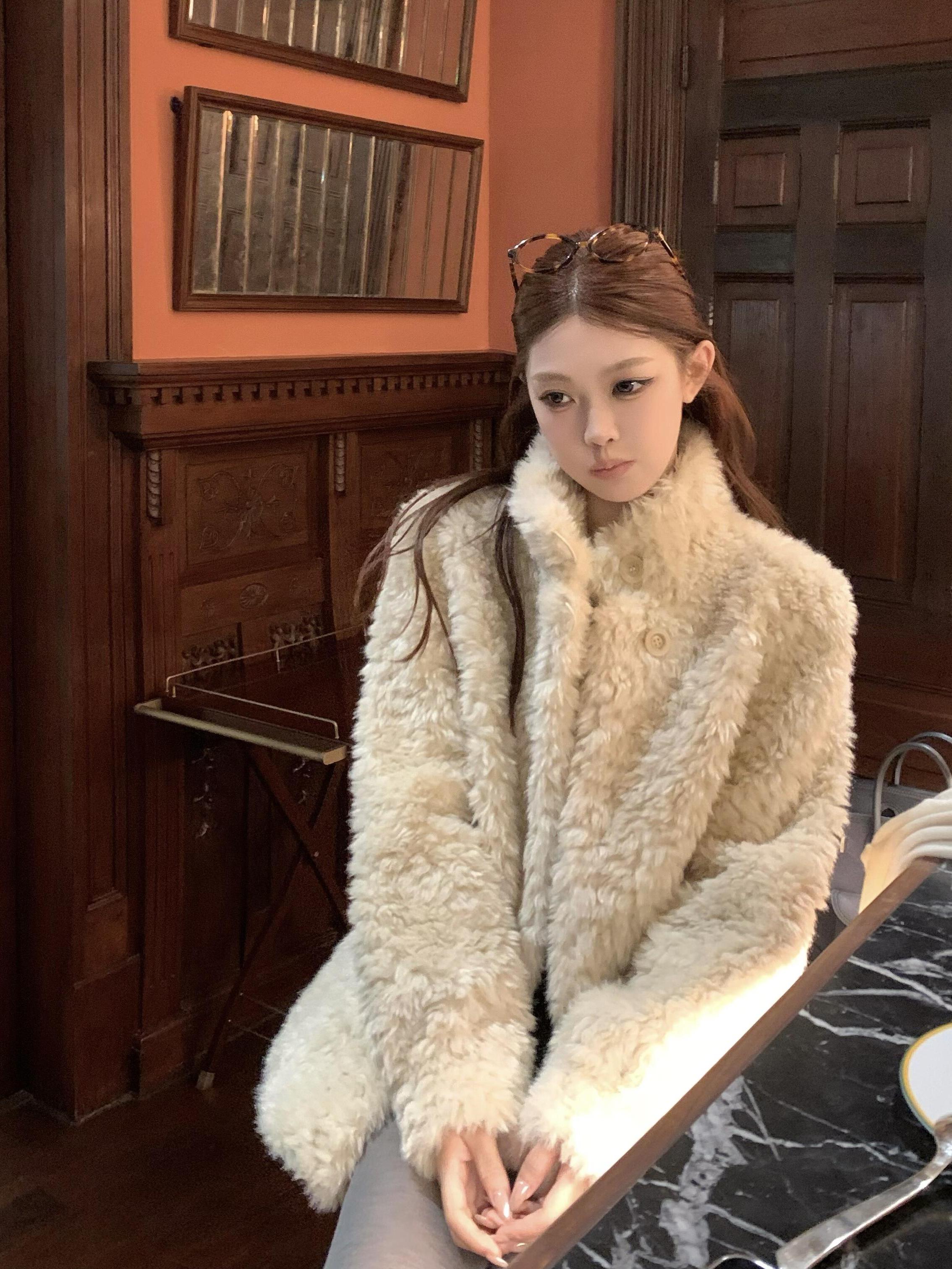 富人区4.0环保皮草毛毛外套女温柔慵懒风皮毛一体立领羊羔毛大衣