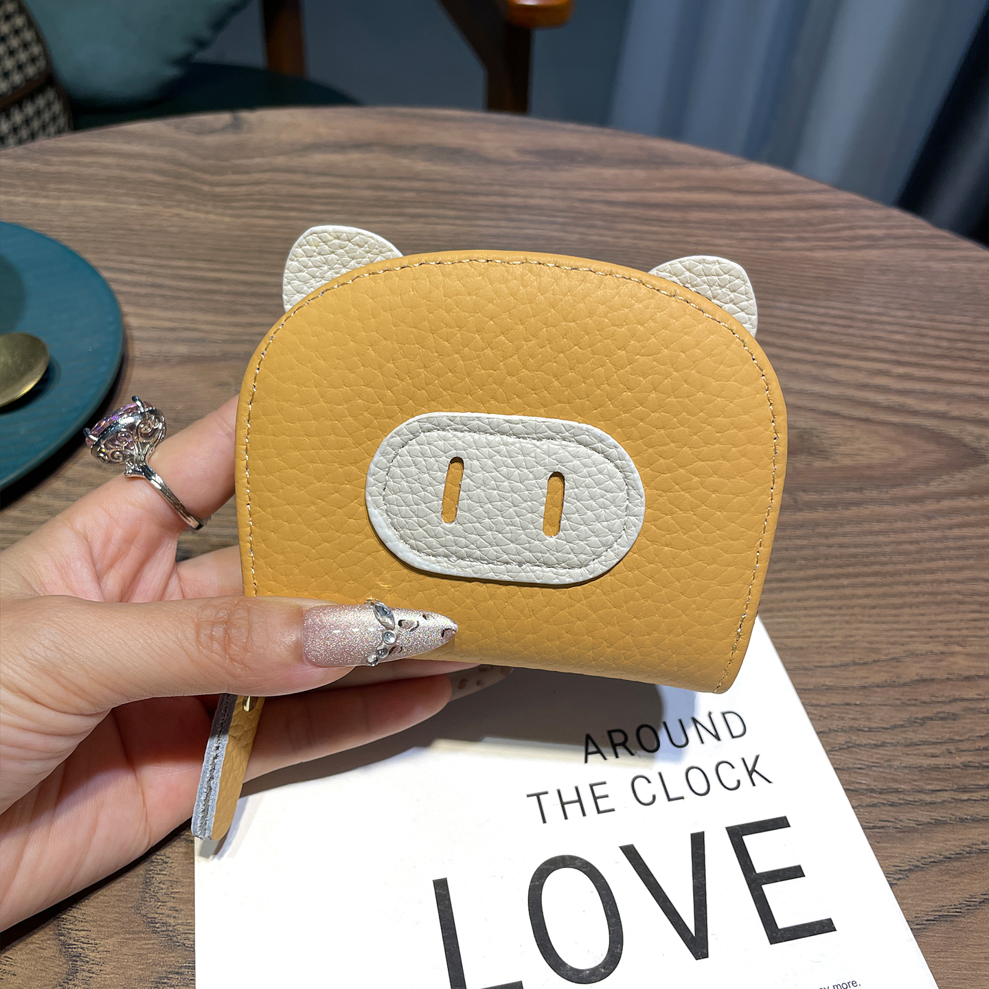 卡包女生2025新款证件收纳卡夹精致小巧牛皮零钱包学生清新可爱猪