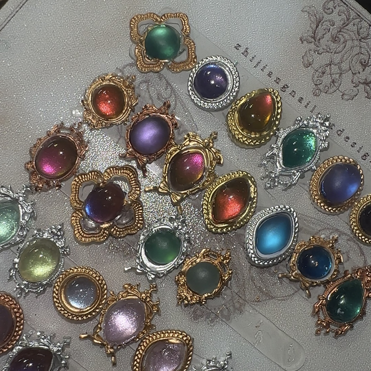 FOXFINGER·豆汤新款复古巴洛克宝石相框模具 拍一发二