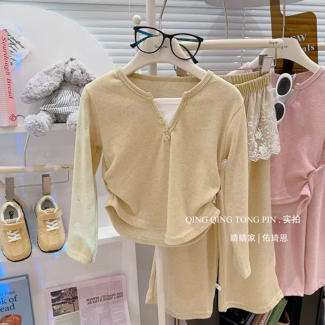 辰辰妈【断码】韩版时尚百搭学院风休闲风卫衣拉链大童女装春装宝