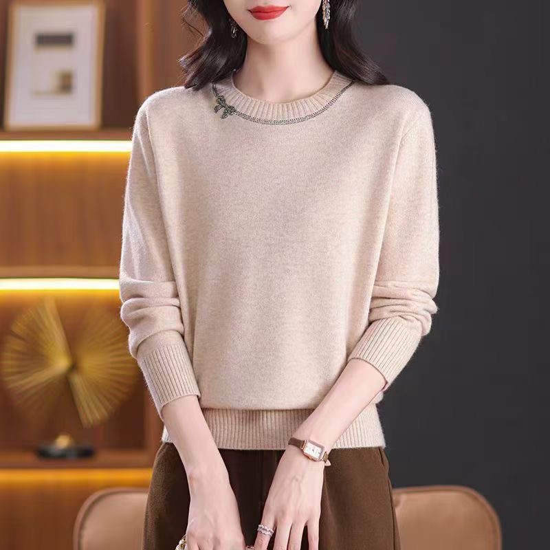 2025秋冬季新款韩版圆领蝴蝶镶钻纯色宽松长袖针织衫套头毛衣女潮