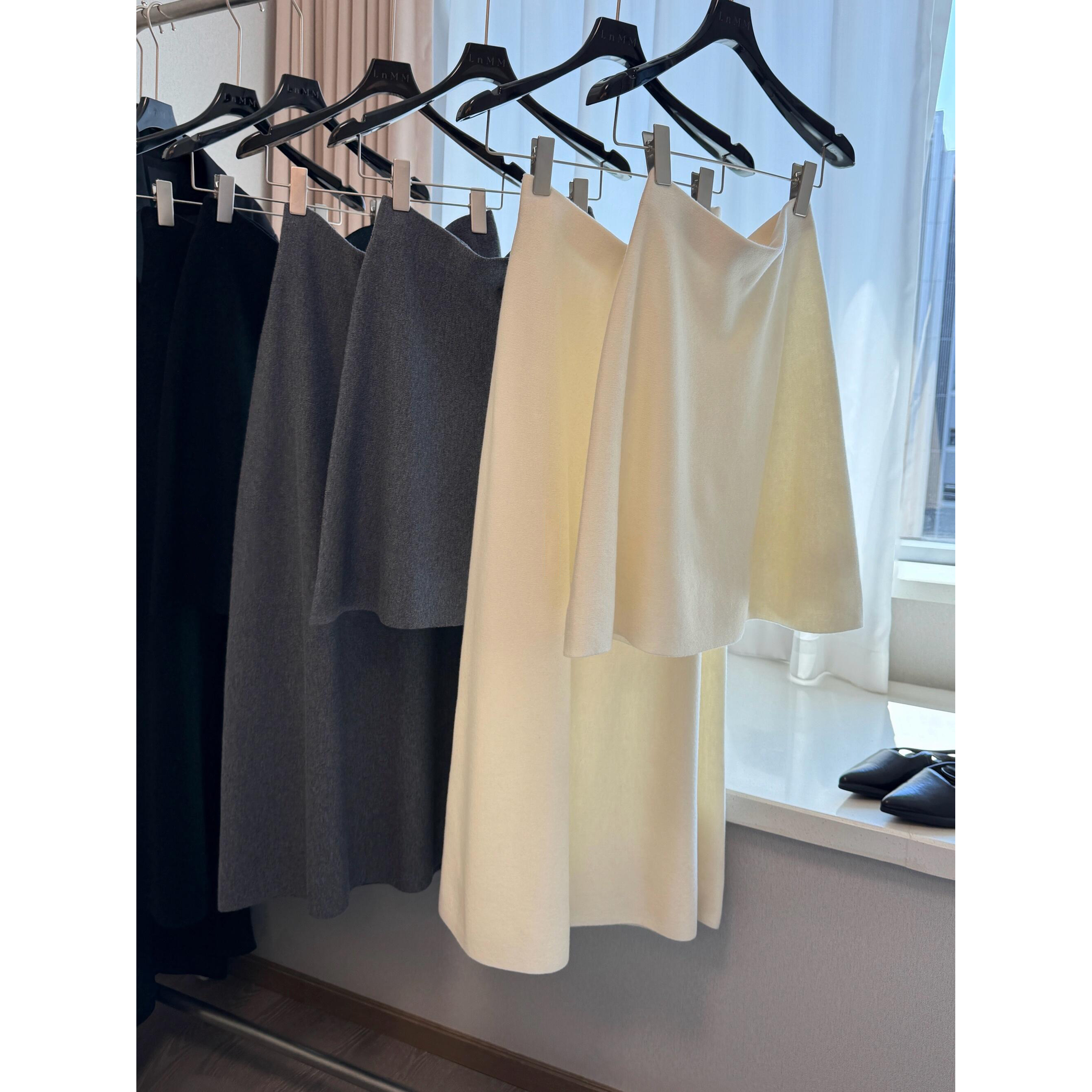 太好看了！大气优雅百搭！半身裙女秋冬季气质时尚伞裙慵懒风裙子春