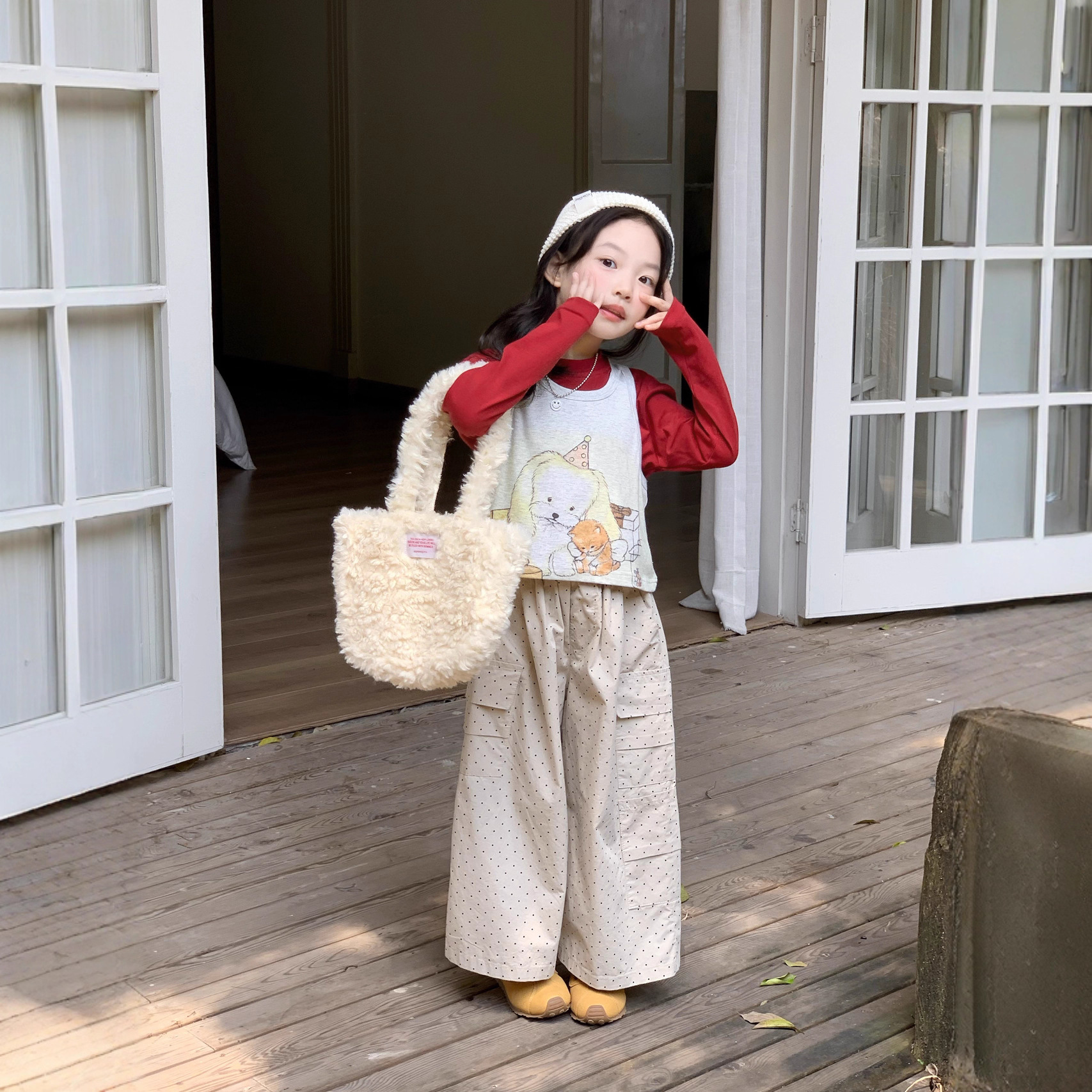 小思家女童2025秋季新款韩版休闲卡通背心圆领打底衫工装裤套装