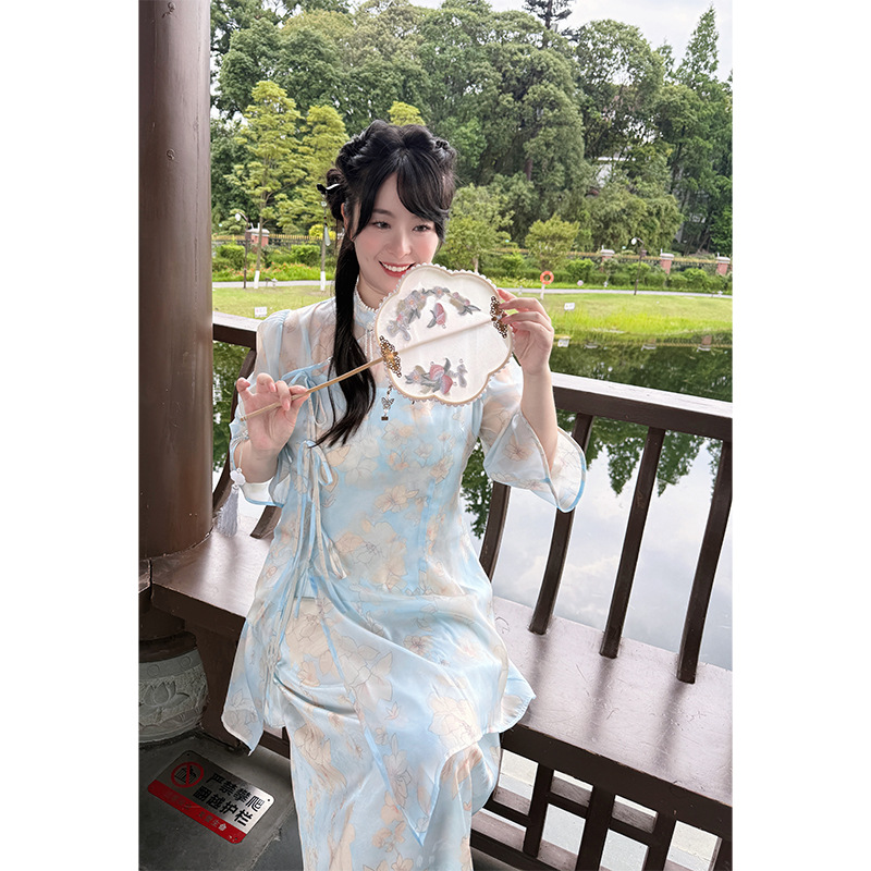 码加加51701新中式国风旗袍新款斜襟复古碎花立领盘扣大码套装