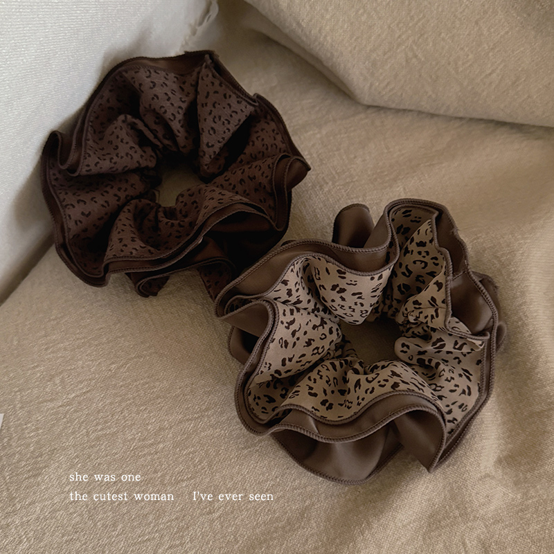 高级感豹纹大肠发圈女式2025年新款扎头发复古大号马尾头绳发饰圈