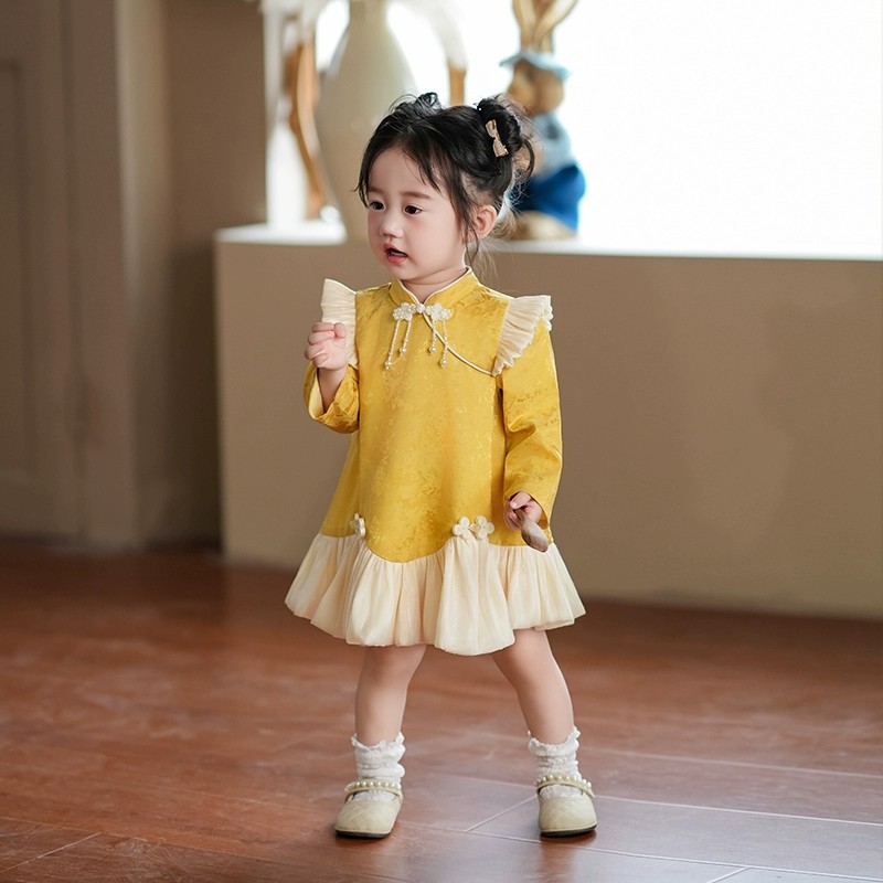 女童连衣裙秋季2025新款洋气儿童新中式国风裙子女宝宝周岁礼服裙