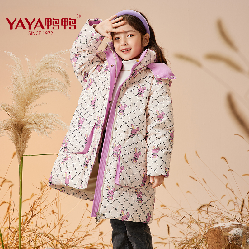 YAYA/鸭鸭儿童羽绒服女童中长款连帽加厚中大童印花保暖秋冬冬季