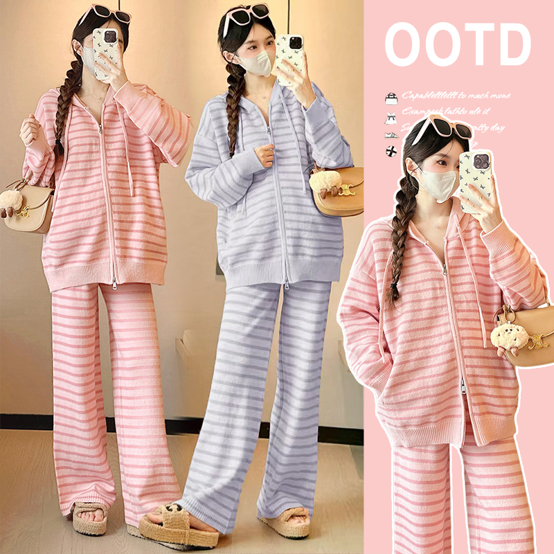 孕妇装秋装2025新款秋冬外穿连帽条纹上衣宽松慵懒风时尚休闲裤子