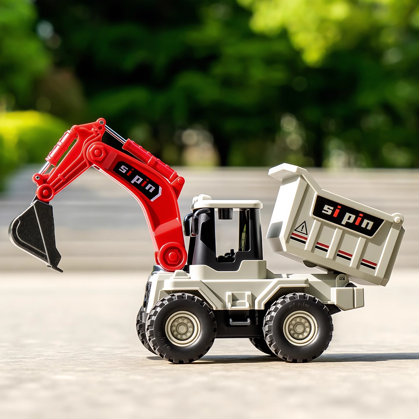 耐摔合金工程车挖掘机翻斗推土机铲头转向可动儿童玩具车男孩礼物