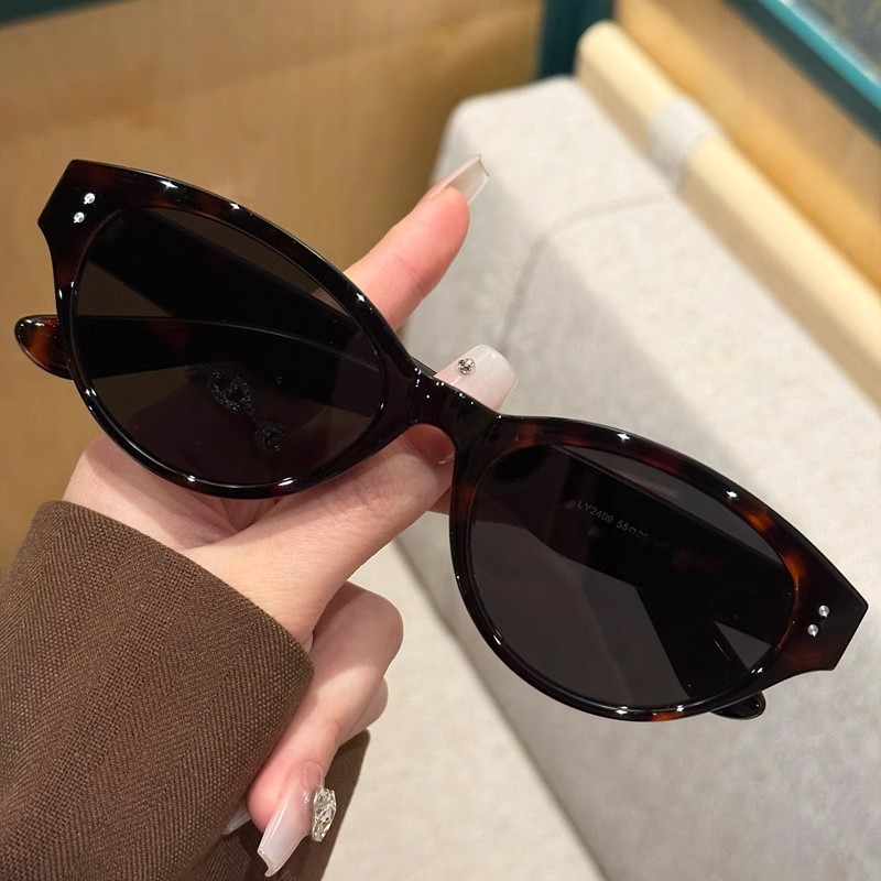 英国【轻奢】Coop Koop 猫眼墨镜女小框可配度数偏光方圆脸太阳镜