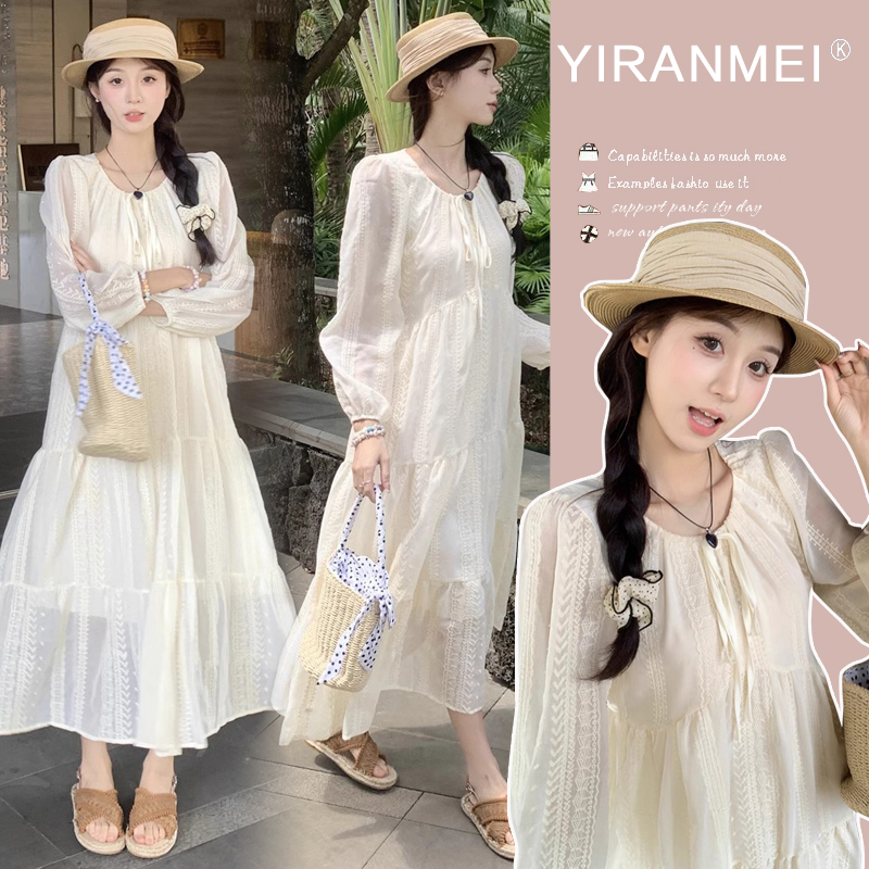 【韩里】2025秋季新款韩版时尚重工刺绣减龄气质显瘦连衣裙