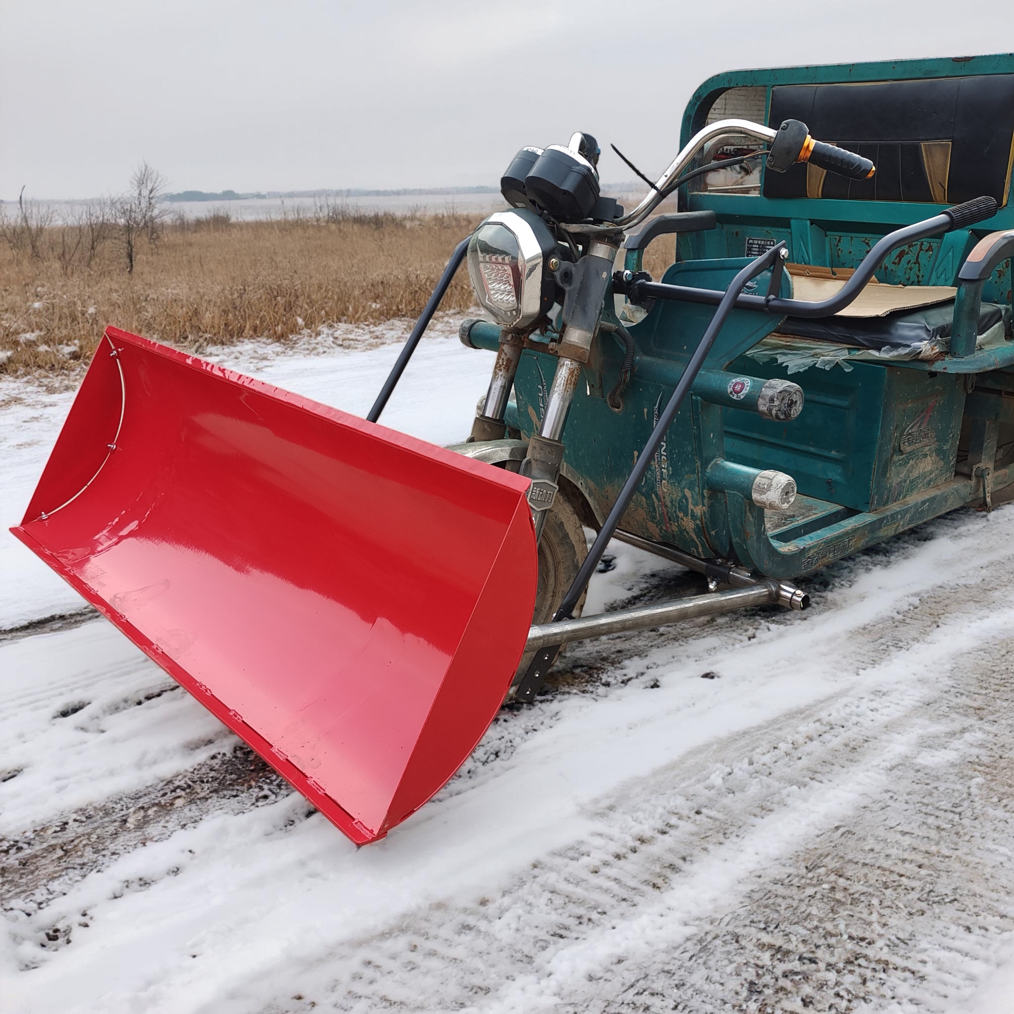 加厚三轮车推雪铲电动三轮车专用可推粮食推粪农用需自行焊接