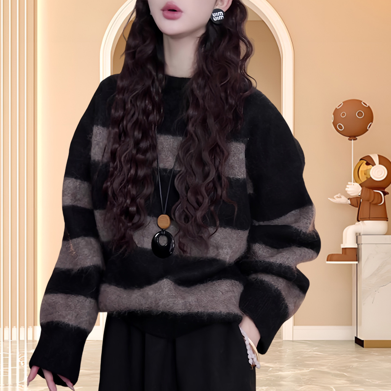 毛衣女款爆款2025新款宽松慵懒风针织衫遮肉显瘦百搭长袖打底上衣