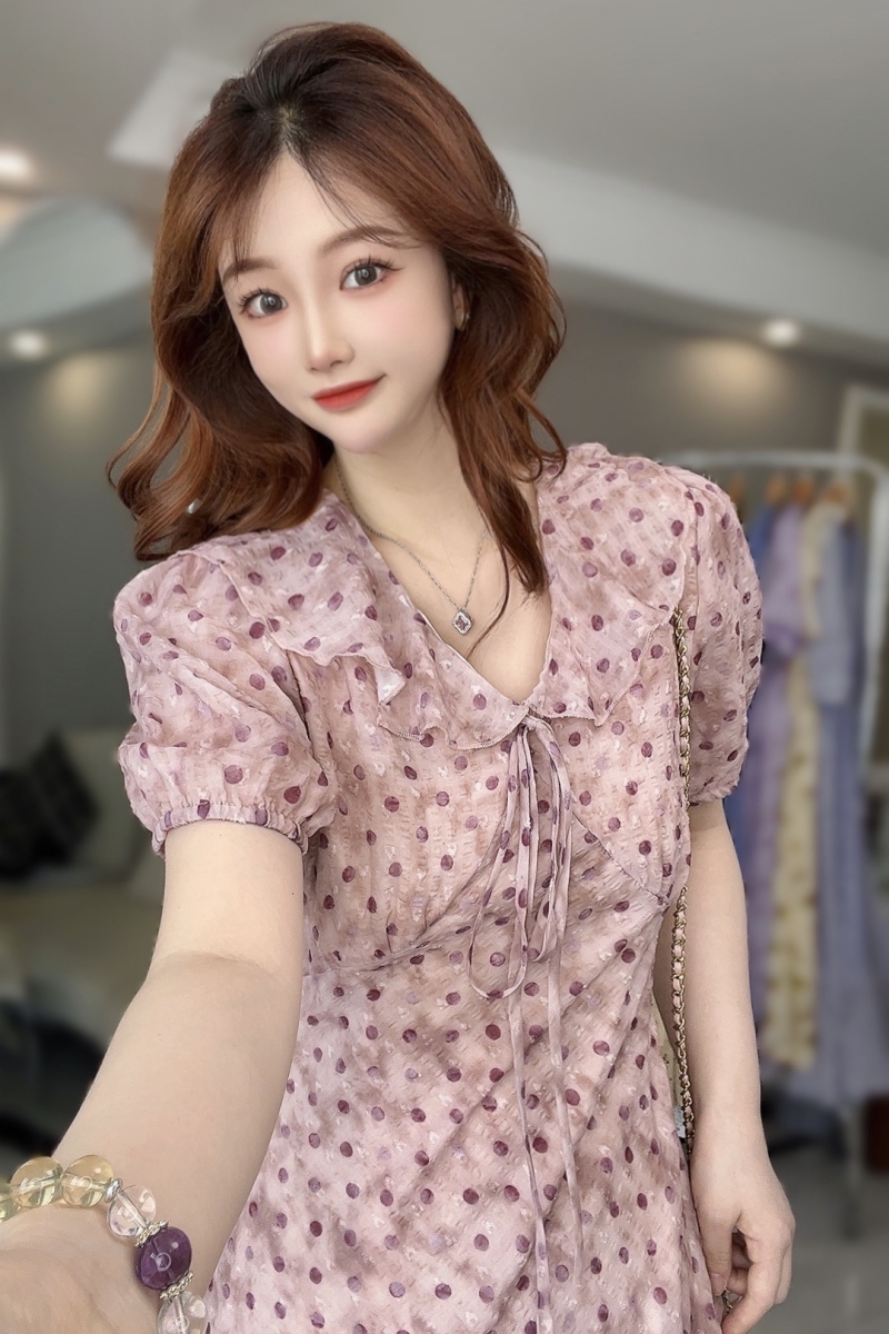 夏季新款法式气质收腰连衣裙显瘦扎染粉色波点温柔风显白连衣裙