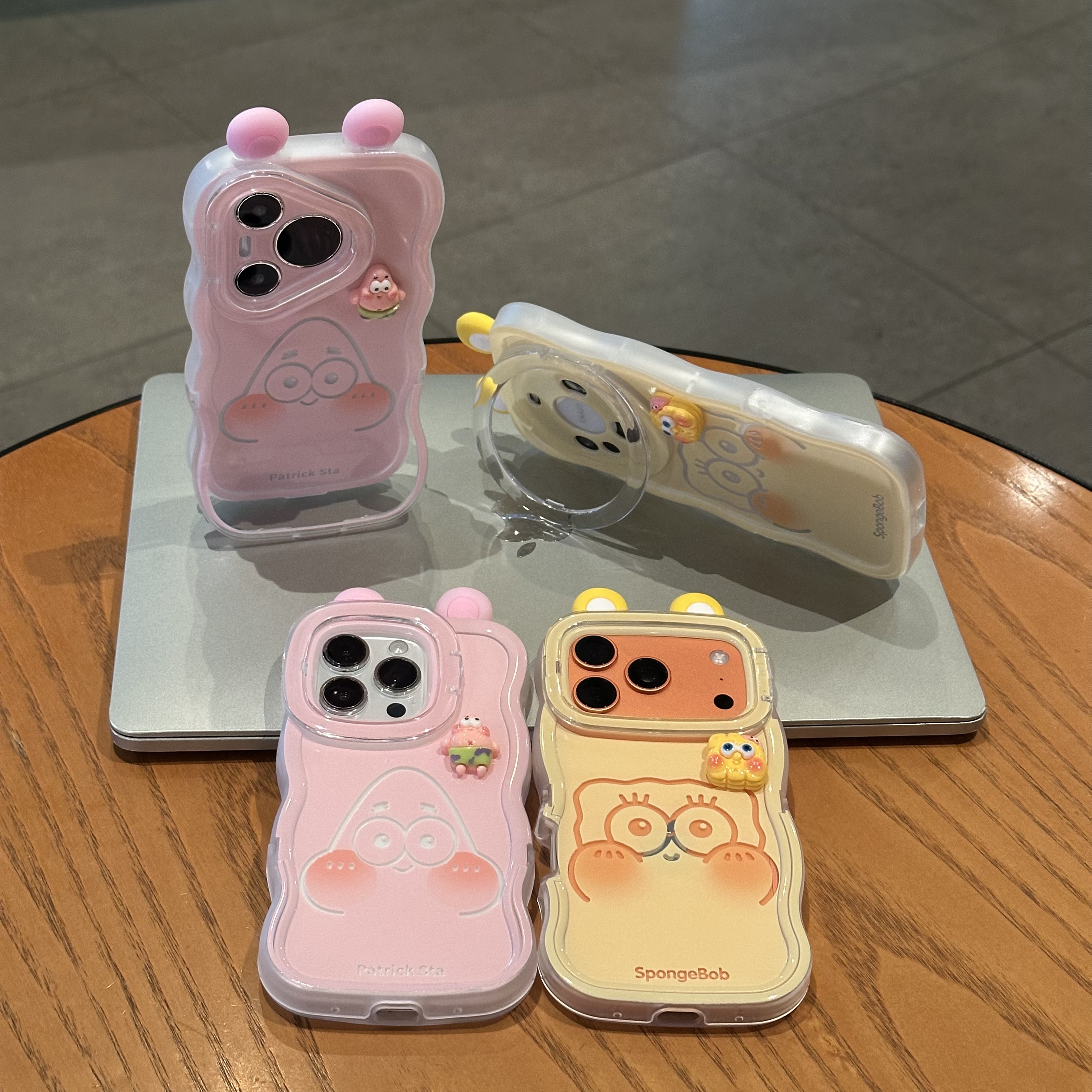 欧克里里海绵宝宝双支架适用苹果16/17手机壳华为oppo小米15vivo