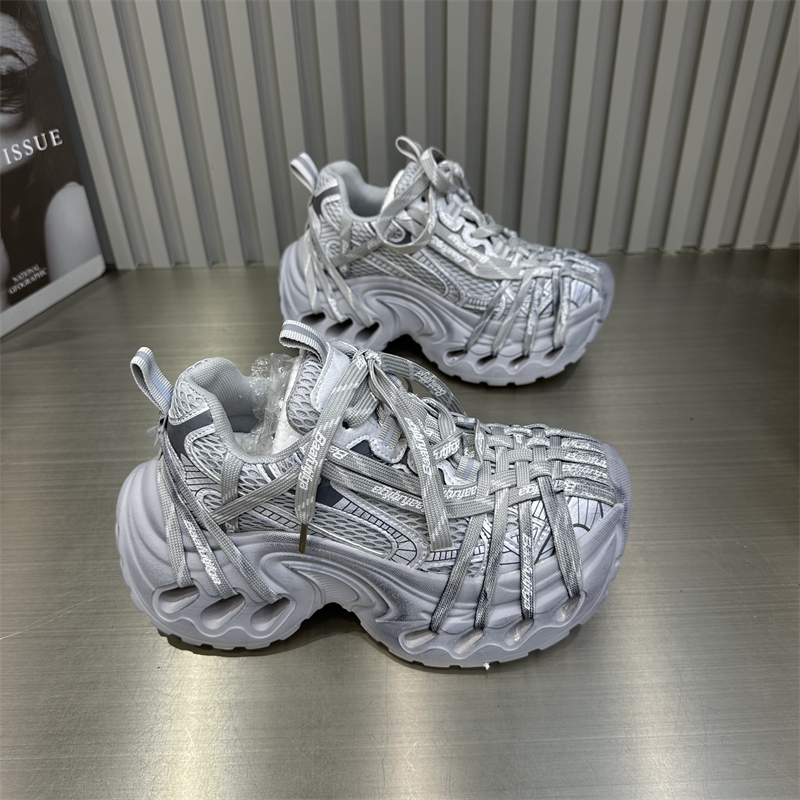 女士休闲百搭系带网红时尚透气黑色春季厚底ins秋季新款潮流潮鞋