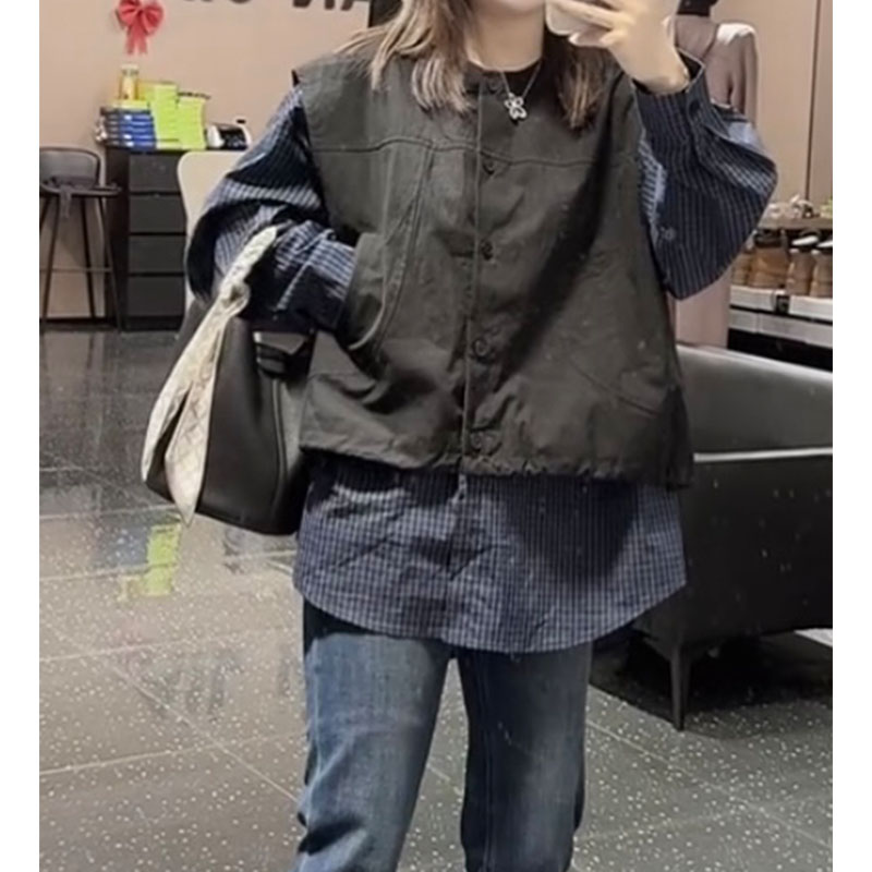 萱贝纯时尚减龄假两件马甲衬衫女2025秋冬新款设计感条纹上衣开衫