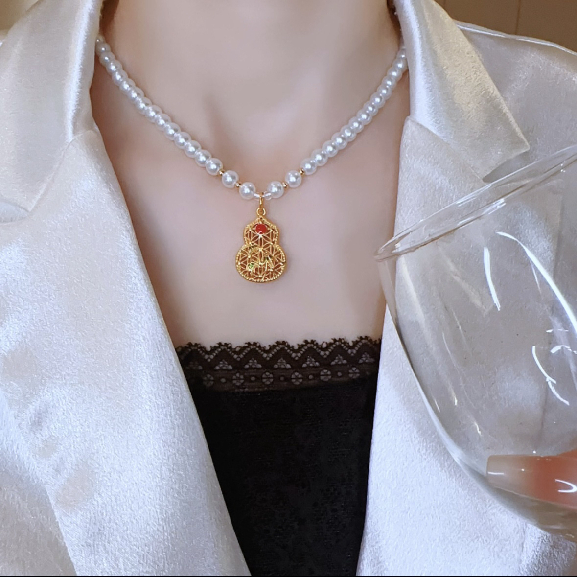 铜合金仿珍珠项链 新款复古镂空福禄葫芦挂坠项链送妈妈女友礼物