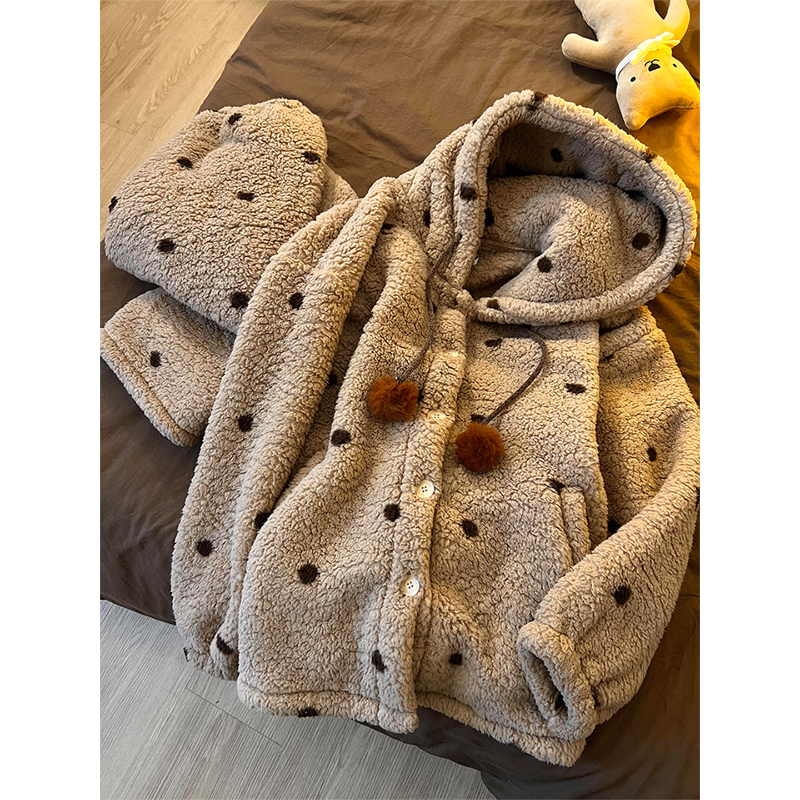 韩版可爱波点珊瑚绒睡衣女秋冬新款加厚保暖长袖长裤家居服套装