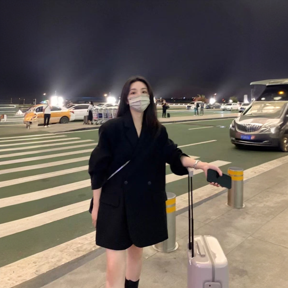 2025春秋新款西装外套女设计感韩版后单排扣小个子休闲宽松小西服