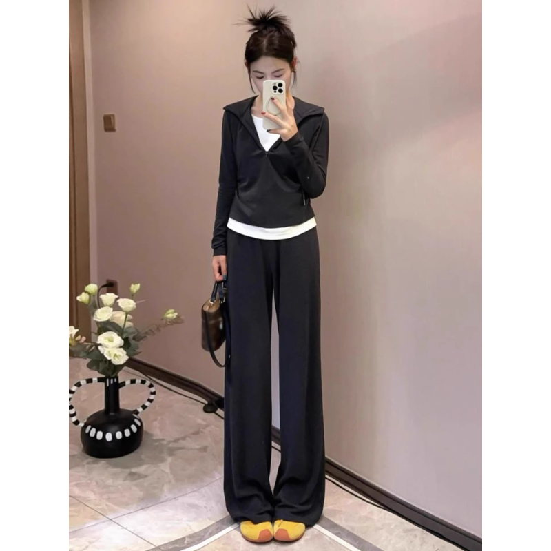 芯娇晴黑色连帽假两件长袖T恤卫衣女春秋季新款时尚休闲运动上衣