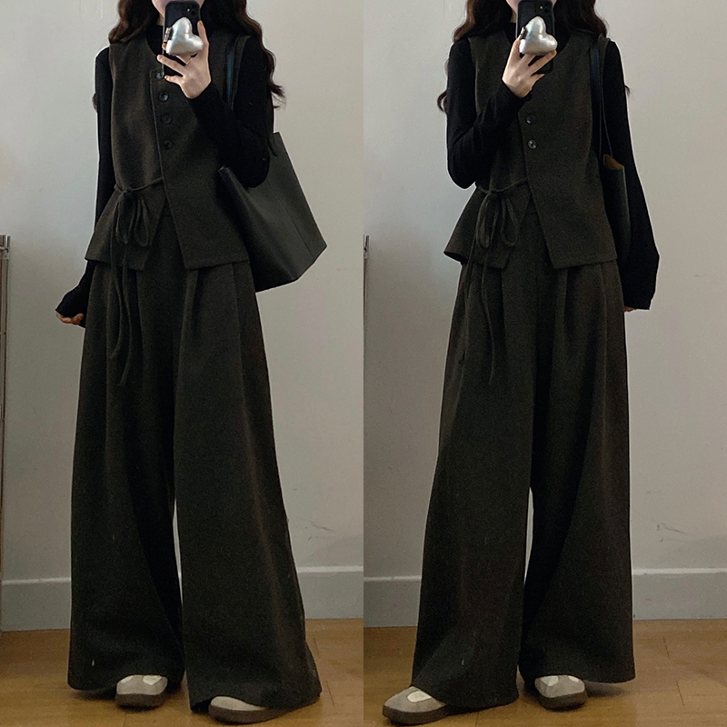 高级感马甲套装女2025春秋新款韩系轻熟风气质显瘦阔腿裤三件套
