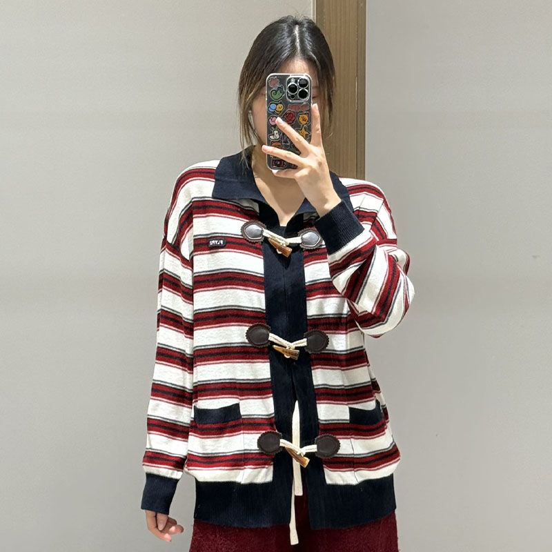 【现货】FIZZFLY | 25冬季设计师品牌新款牛角条纹开衫