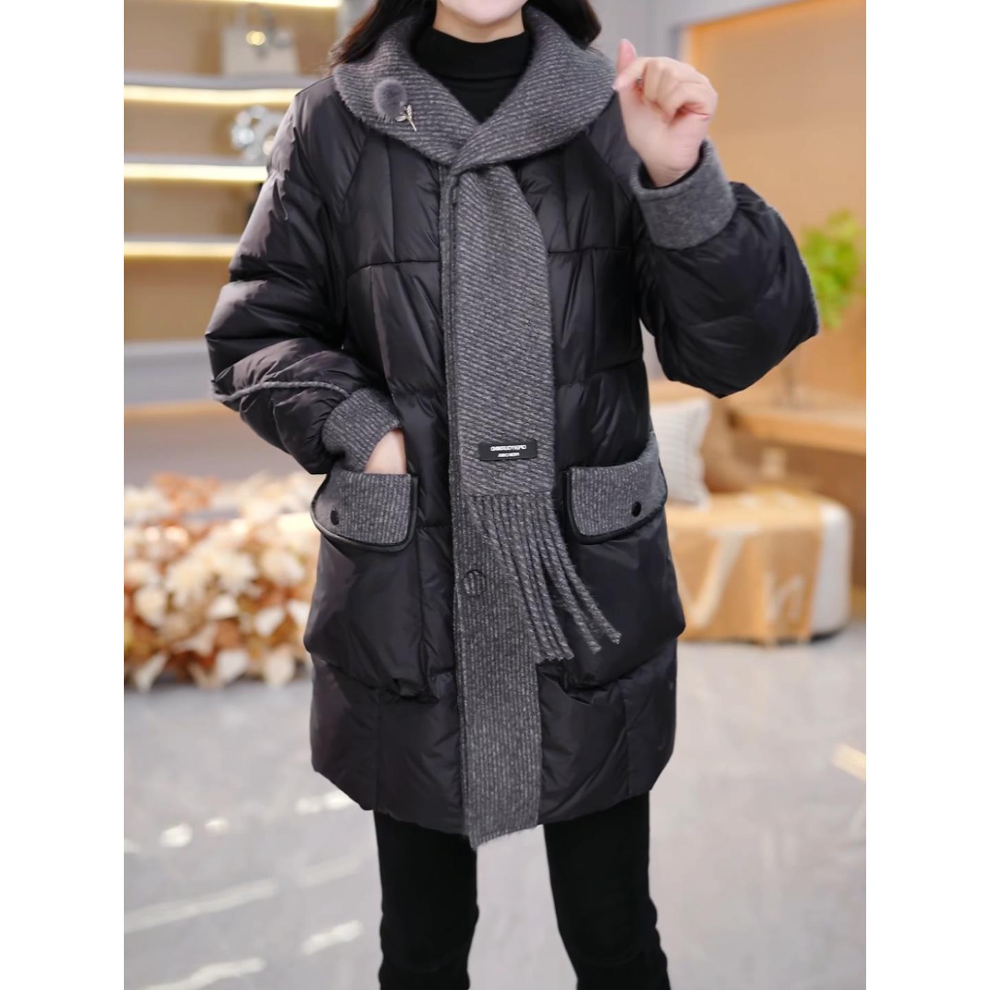 黑色围巾领羽绒服外套女2025冬季新款时尚遮肚子加厚保暖显瘦大衣