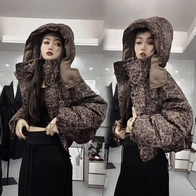 网红爆款2025冬季新款韩版时尚豹纹棉服女外套加厚保暖连帽短棉衣